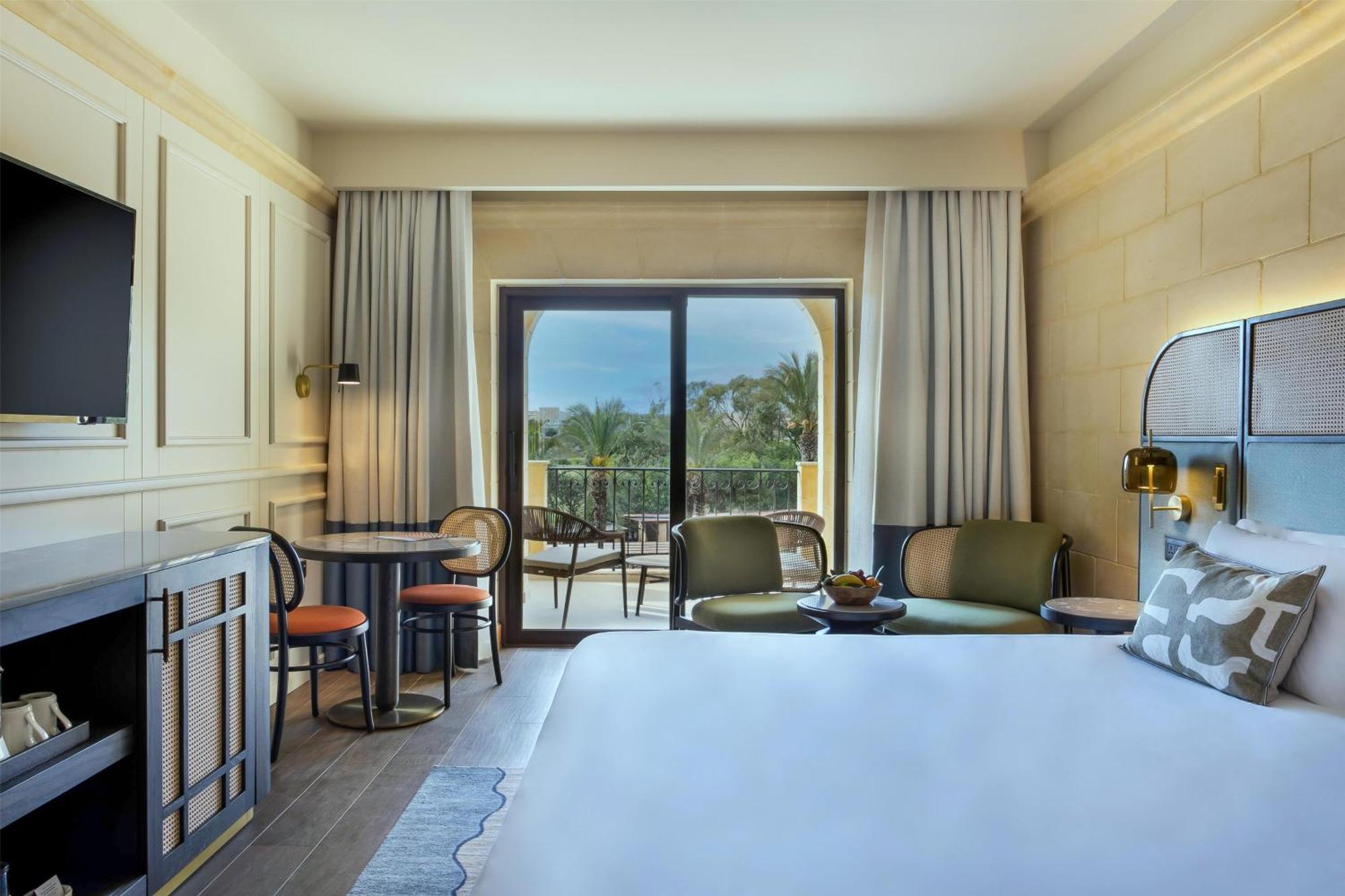 Kempinski 5* San Lawrenz